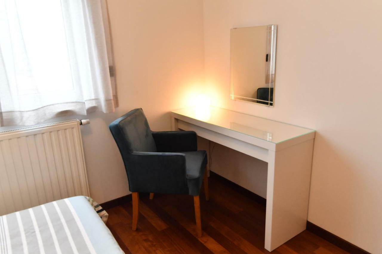 City Penthouse Vita Pula Ngoại thất bức ảnh