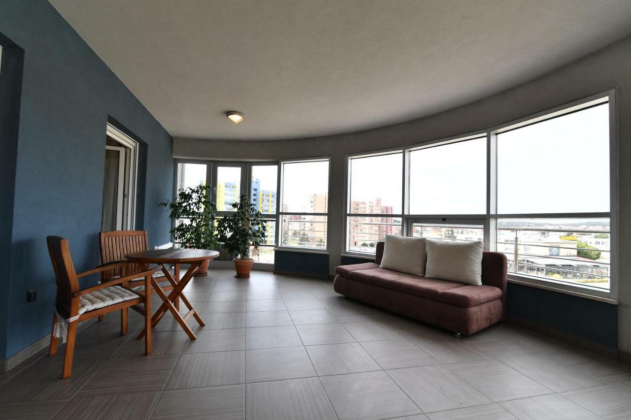 City Penthouse Vita Pula Ngoại thất bức ảnh