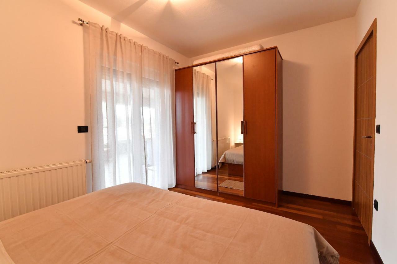City Penthouse Vita Pula Ngoại thất bức ảnh