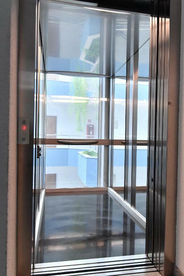 City Penthouse Vita Pula Ngoại thất bức ảnh