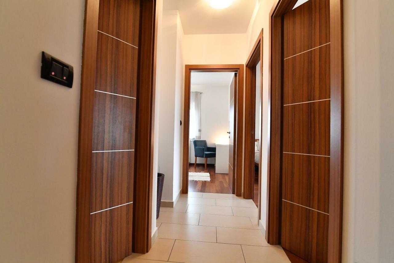 City Penthouse Vita Pula Ngoại thất bức ảnh